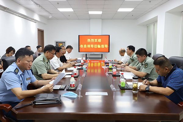 市委常委、张家口军分区政委苑建国到BEAT365官网调研指导大学生征兵工作