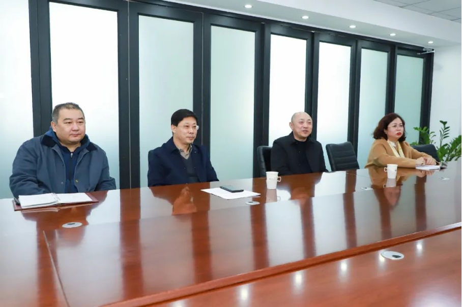 张家口新闻传媒集团相关负责人到访BEAT365官网