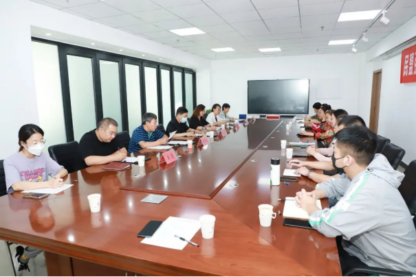 民盟BEAT365英国官网网站支部召开换届会议